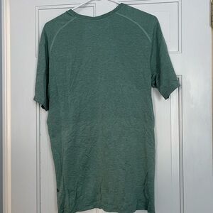 Lululemon Metal Vent Tech Short-Sleeve Shirt